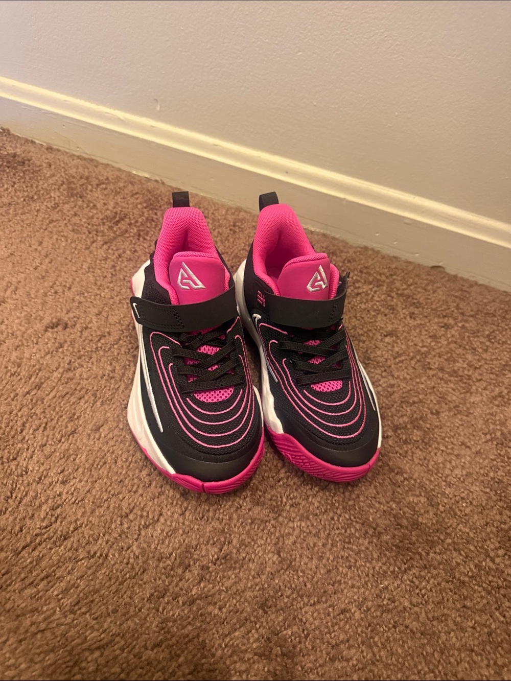 Nike Giannis Immortality 4 Toddler Size 11c